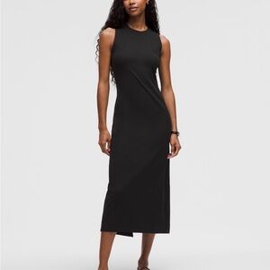 lululemon athletica Black Sleeveless Crew Midi Dress